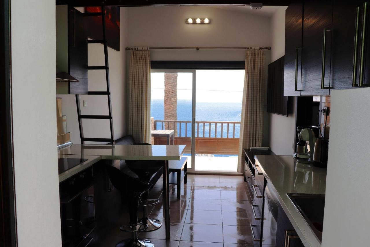 شقة Deluxe Seaview-Sunsets !Transfe-R Inc! Pool,2Aircond,2Tv65",600Mb Dishwasher,,2 Beaches,Anfi-View باتالاباكا المظهر الخارجي الصورة
