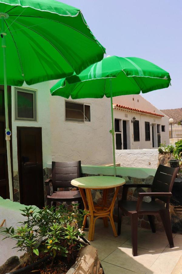 شقة Deluxe Seaview-Sunsets !Transfe-R Inc! Pool,2Aircond,2Tv65",600Mb Dishwasher,,2 Beaches,Anfi-View باتالاباكا المظهر الخارجي الصورة