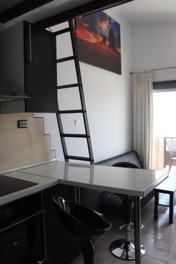 شقة Deluxe Seaview-Sunsets !Transfe-R Inc! Pool,2Aircond,2Tv65",600Mb Dishwasher,,2 Beaches,Anfi-View باتالاباكا المظهر الخارجي الصورة
