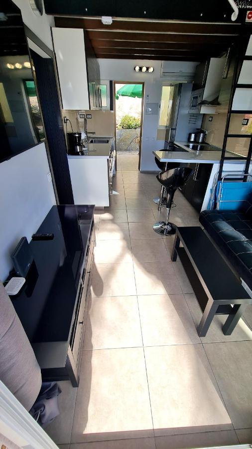 شقة Deluxe Seaview-Sunsets !Transfe-R Inc! Pool,2Aircond,2Tv65",600Mb Dishwasher,,2 Beaches,Anfi-View باتالاباكا المظهر الخارجي الصورة
