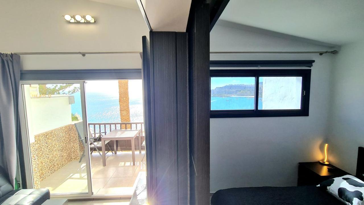 شقة Deluxe Seaview-Sunsets !Transfe-R Inc! Pool,2Aircond,2Tv65",600Mb Dishwasher,,2 Beaches,Anfi-View باتالاباكا المظهر الخارجي الصورة
