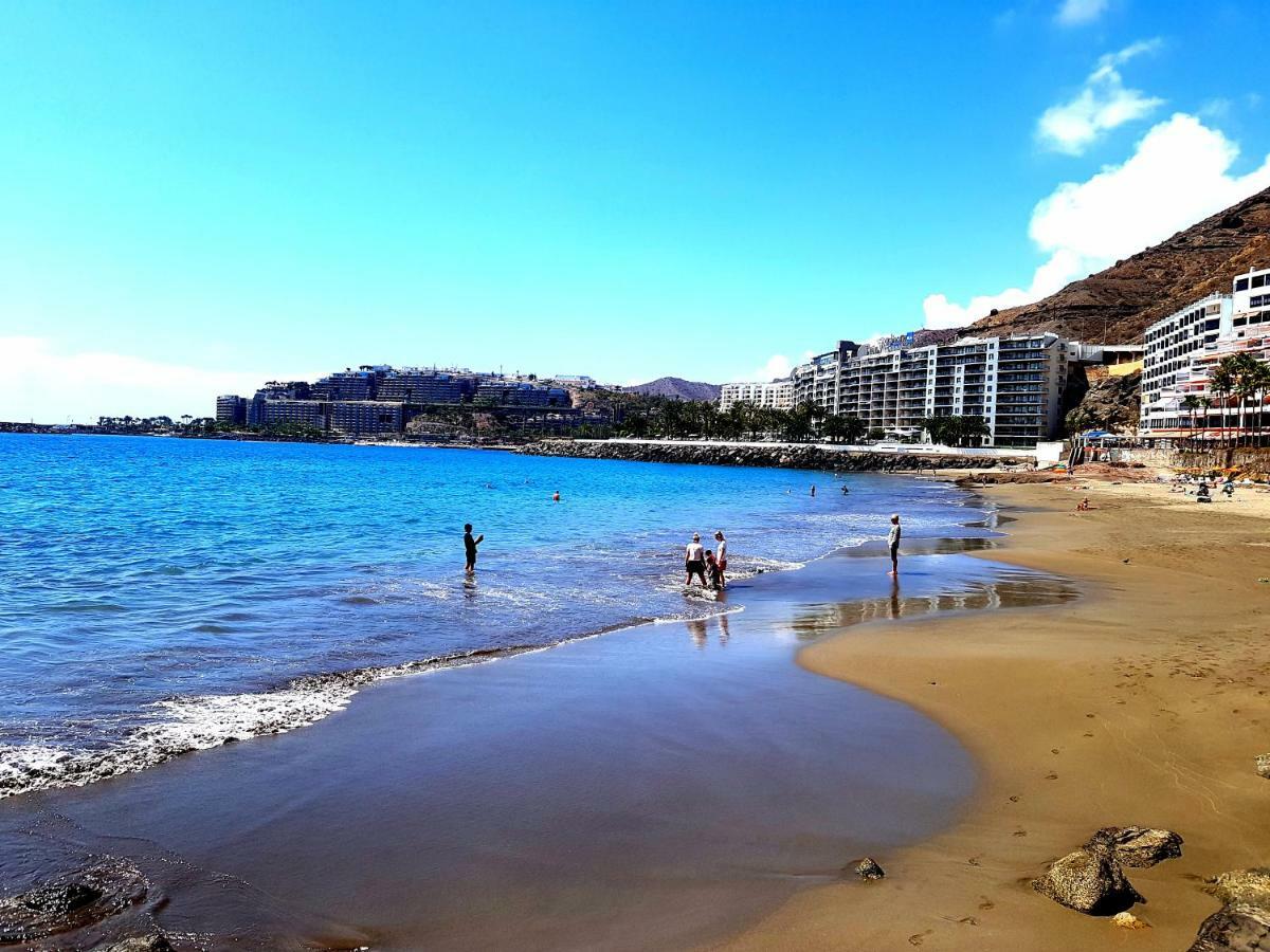 شقة Deluxe Seaview-Sunsets !Transfe-R Inc! Pool,2Aircond,2Tv65",600Mb Dishwasher,,2 Beaches,Anfi-View باتالاباكا المظهر الخارجي الصورة